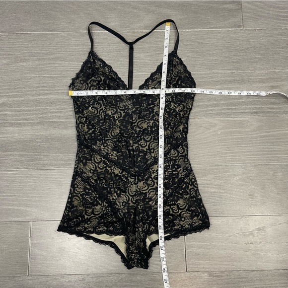 Lulu's Dance For You Black and Nude Lace Bodysuit Sexy Lingerie T Strap Plunge S - Picture 14 of 15
